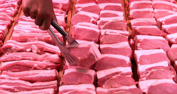 Một số lý do khiến giá thịt heo trên thị trường vẫn không ngừng tăng